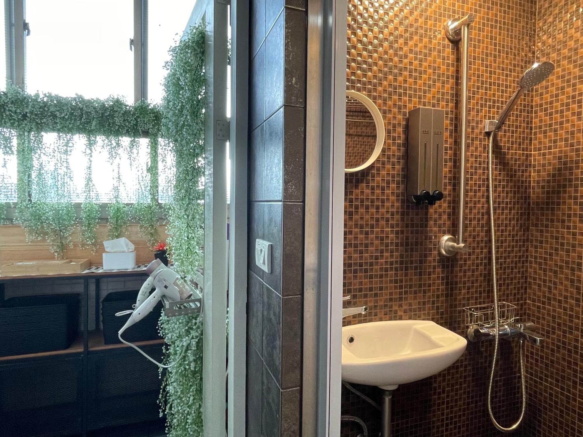 Easymind Guesthouse Taipei Main Station מראה חיצוני תמונה